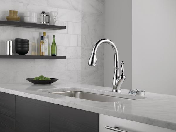 Delta Introduces Glass Rinser, #kbis2020, ibs2020, plumbing, Delta Faucets, kitchen and bath, KBIS, builders show, IBS, faucets