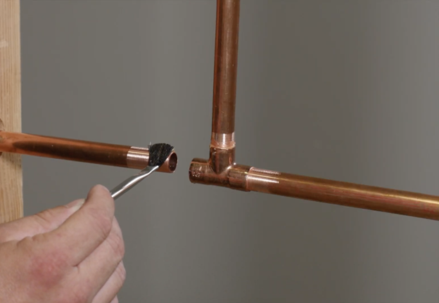 AMAZING COPPER PIPE CLEANER FOR SOLDERING - Plumbing Tools of the Trade 