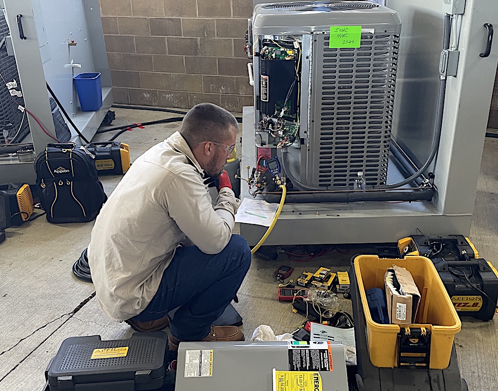 Recruitment to the Trades: The Hiring of a Stronger Workforce – Plumbing Perspective Recruitment to the Trades: The Hiring of a Stronger Workforce – Plumbing Perspective